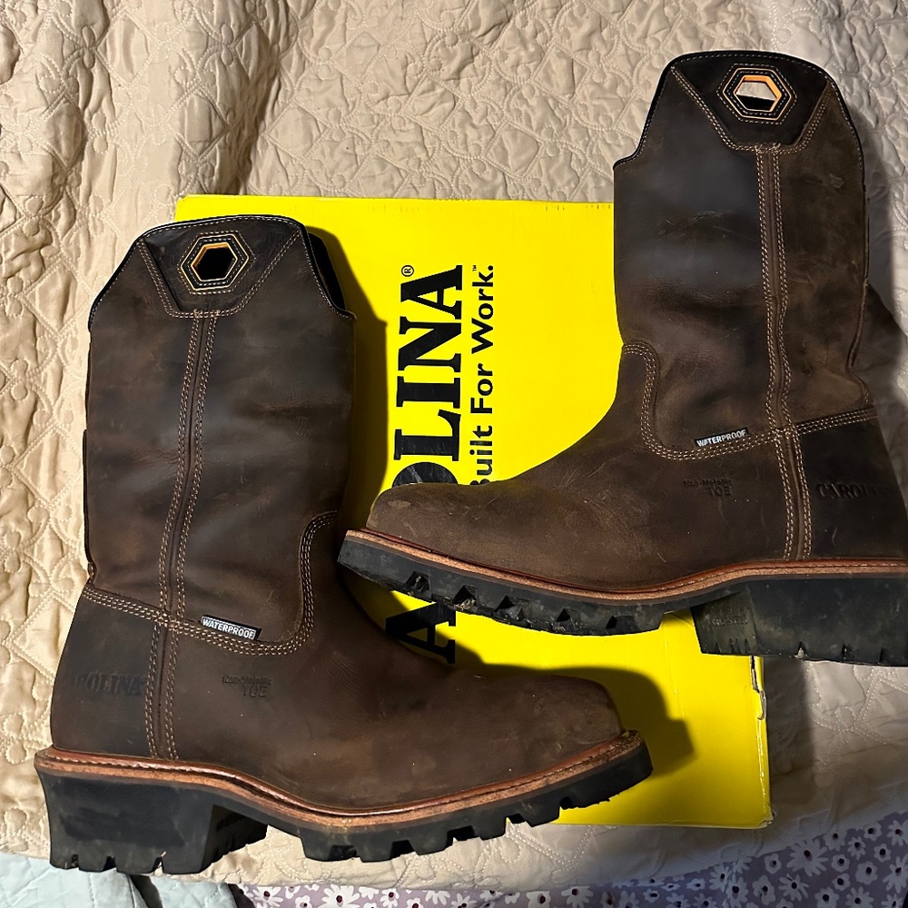 Carolina lineman boots
